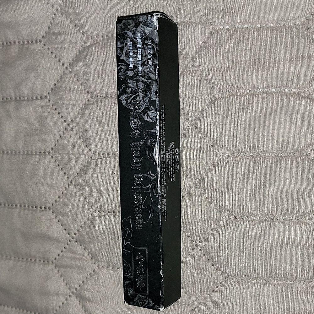 RETIRED KVD EVERLASTING LIQUID LIPSTICK - Picture 2 of 3